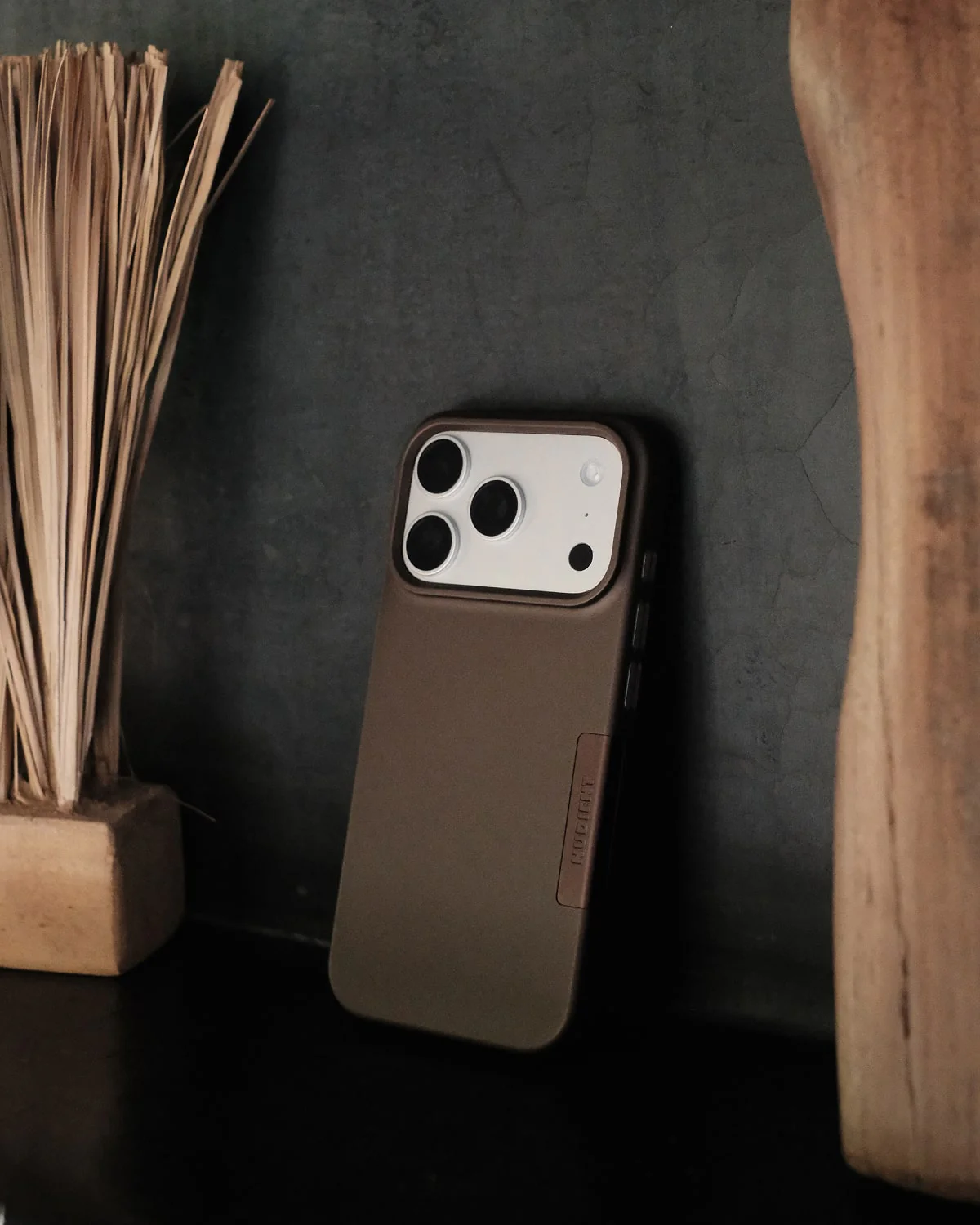 Thin Case - Image 3